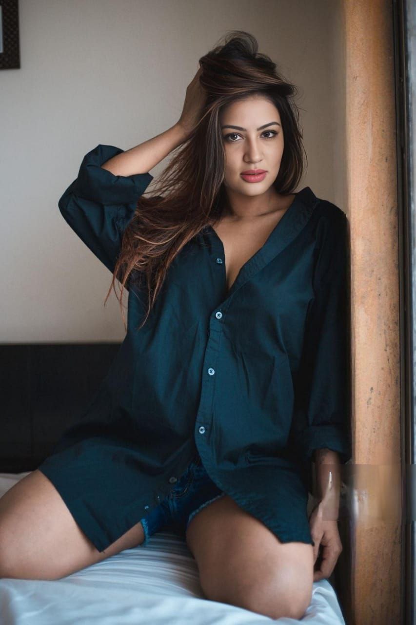 Big boobs Escort Bhopal